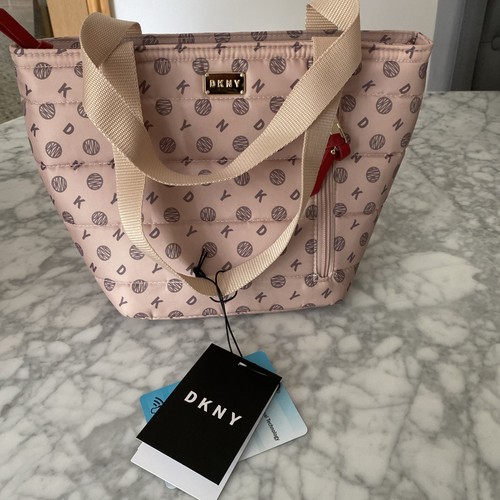 Bnwt dkny signature lunch bag - bnwt,