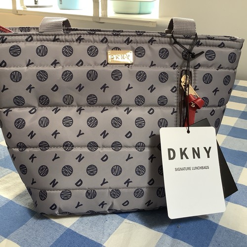 Bnwt dkny signature lunch - dkny,