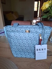 DKNY Signature LunchBag
